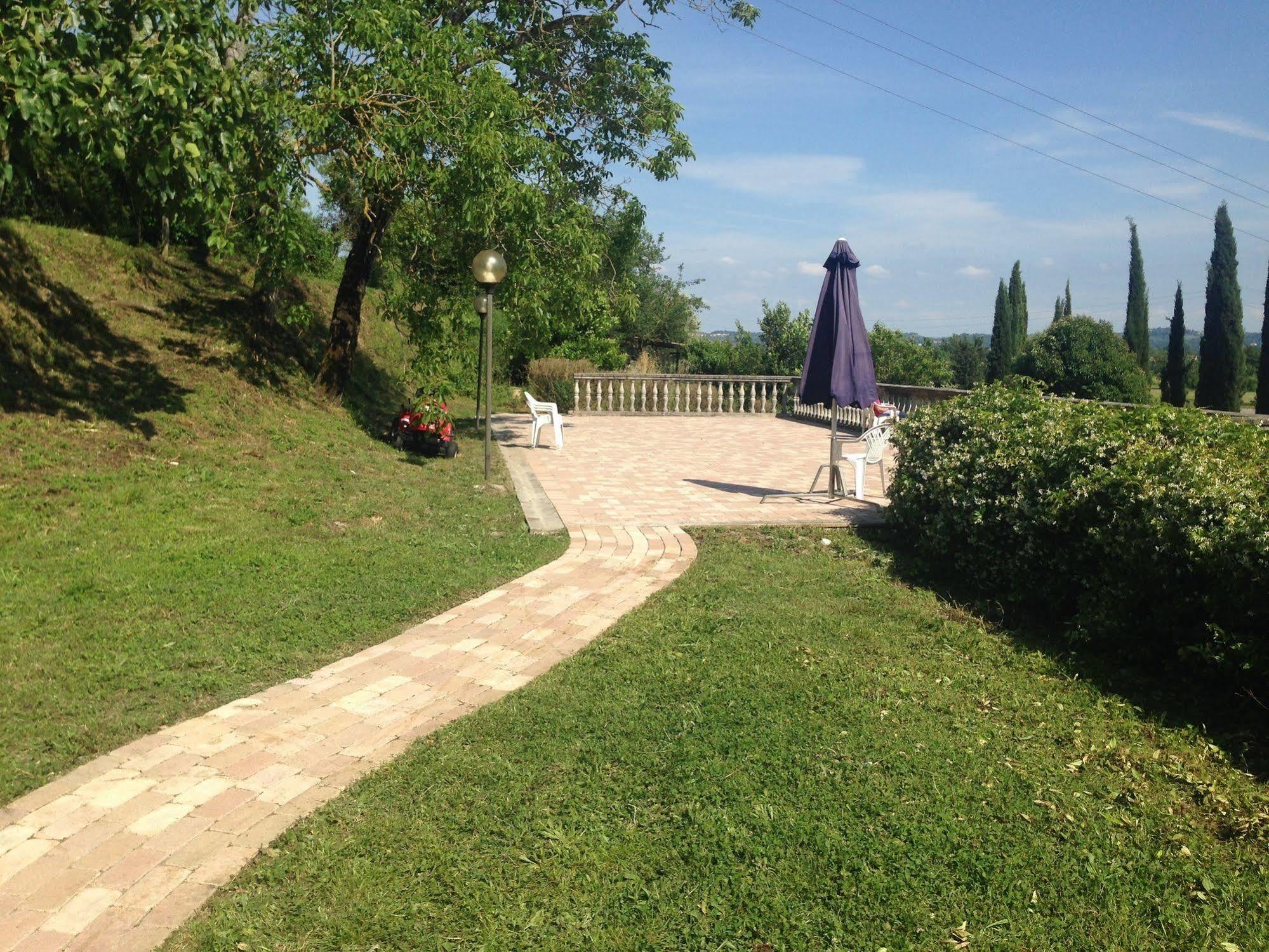 Podere Di Valli Santa Maria a Monte Bagian luar foto